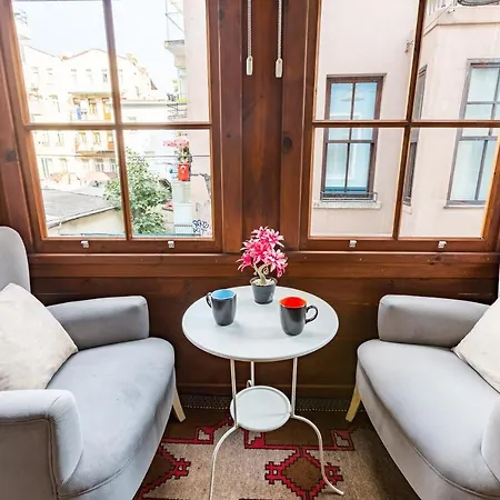 Aparthotel Ali Pasha Apartment 4*