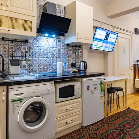 Ali Pasha Apart-hotel 4*