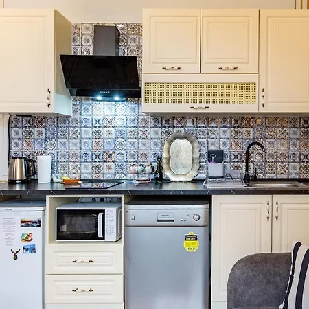 Aparthotel Ali Pasha Apartment 3*