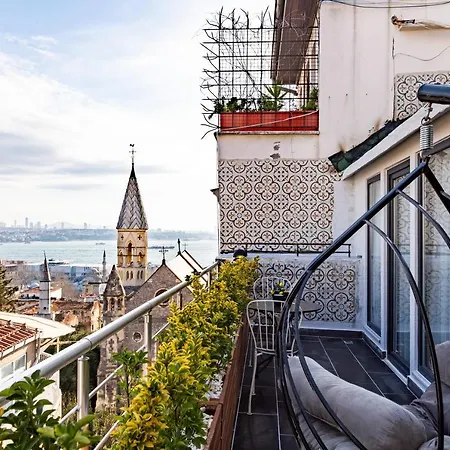 Ali Pasha Apartahotel 3*