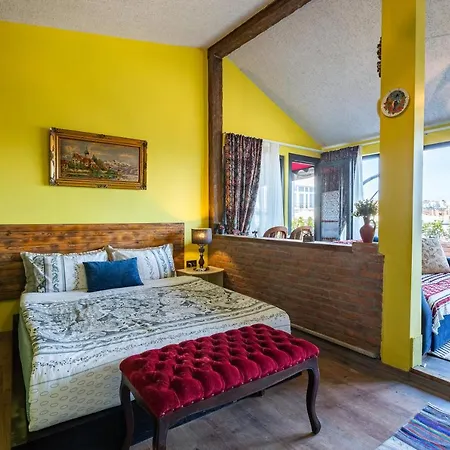 Apartahotel Ali Pasha 3*