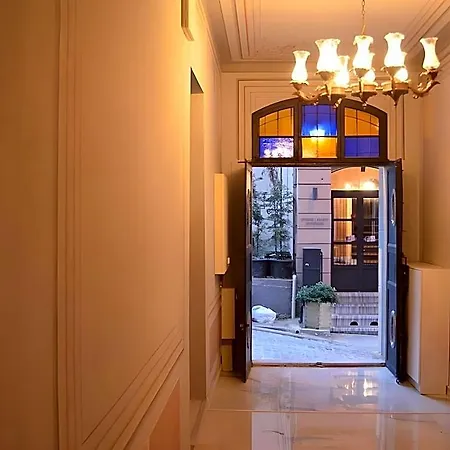 Ali Pasha 4*