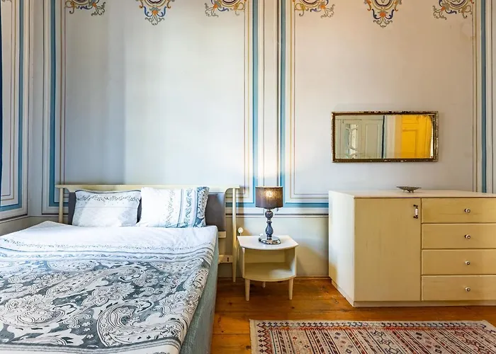 Ali Pasha Aparthotel 4*