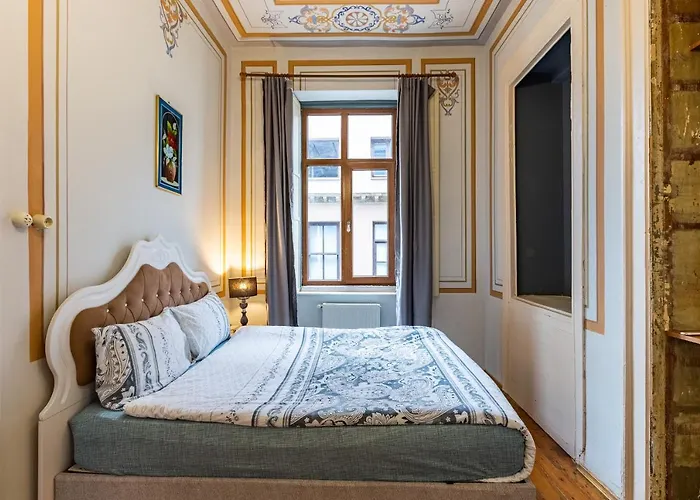 Ali Pasha Aparthotel 4*